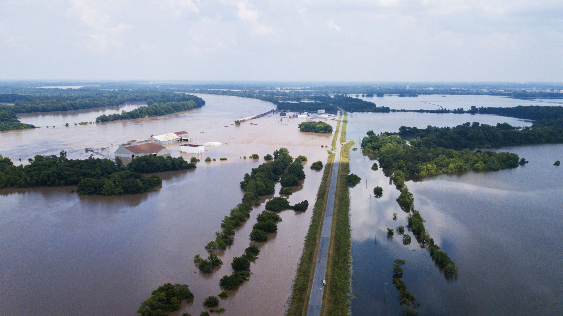 APTOPIX Spring Flooding Arkansas